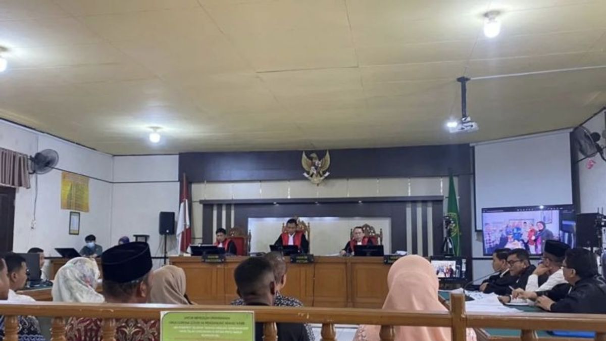 11 Witnesses Present At The Corruption Session Of The Inactive Regent Of Meranti Riau, Reveals The Flow Of Funds