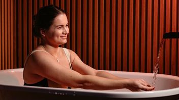 体の健康のために温水入浴の利点と欠点を知る