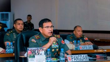 بانغدام باتيمورا مينتتا عضو TNI لا تعليق الانتخابات الإقليمية لعام 2024 على Medsos