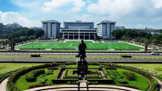 Perang Narasi Purnawirawan Berpotensi Seret TNI ke Ranah Politik Kekuasaan
