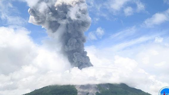 Status Gunung Ibu di Halmahera Barat Naik Jadi Siaga