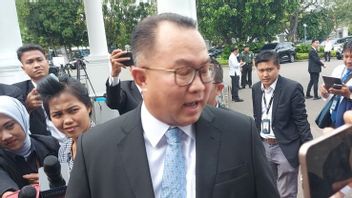 在BRIN官员就职典礼问题中,IPB校长Arif Satria Sambangi Istana