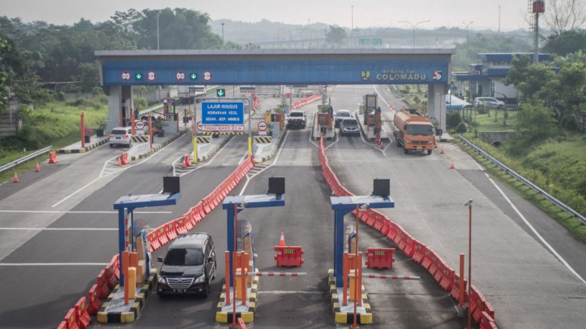 New Year's Holidays After, 145,481 Vehicles Return To Jabotabek Via Trans Java Toll Road