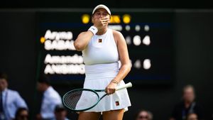 Tekuk Petenis Nomor 1 Dunia, Anisimova Lolos ke Final Wimbledon 2025
