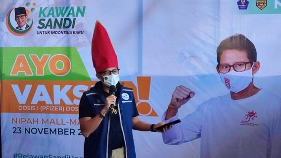 Le Ministre Du Tourisme Sandiaga Uno A Immédiatement Publié Une Circulaire De Guide Touristique Lors Du PPKM Niveau 3