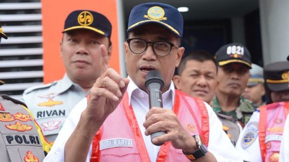 PMK协调部长和交通部长Budi Blusukan审查Gadog Puncak的交通处理