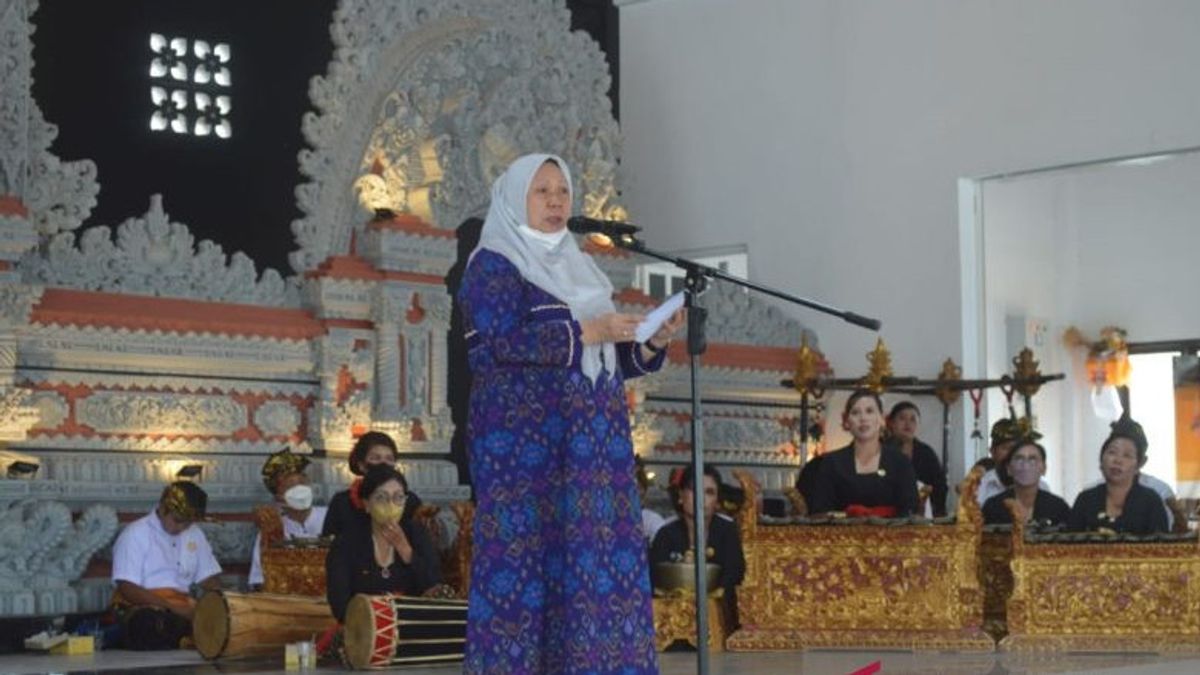 Pemkot Palu Sulteng Ajak Wanita Hindu jadi Penggerak Kebersihan di Lingkungan