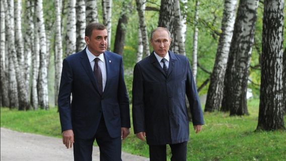 Nom de candidat à la présidence russe : Alexei Dyumin a rapporté le quotidien du président Poutine sur la disanktion USA-Angleterre