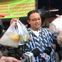 War Takjil in Benhil Market, Anies-Cak Imin 市民联系