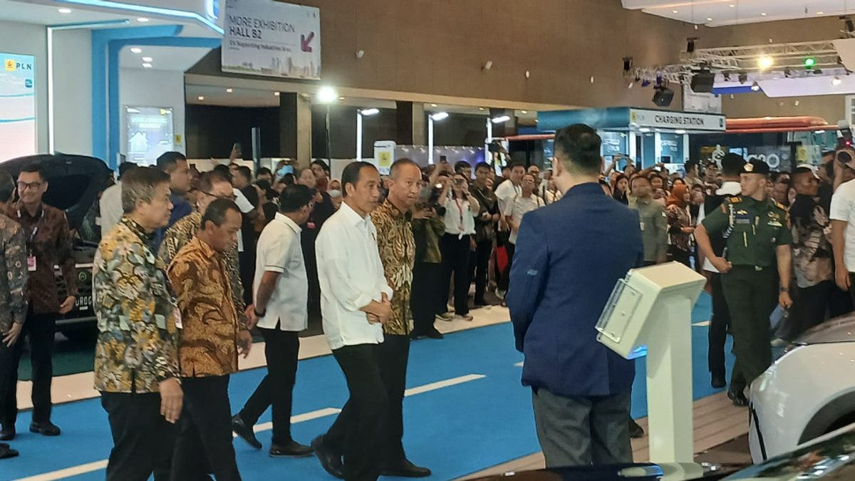 Jokowi visite le PEVS 2024 vendredi après-midi