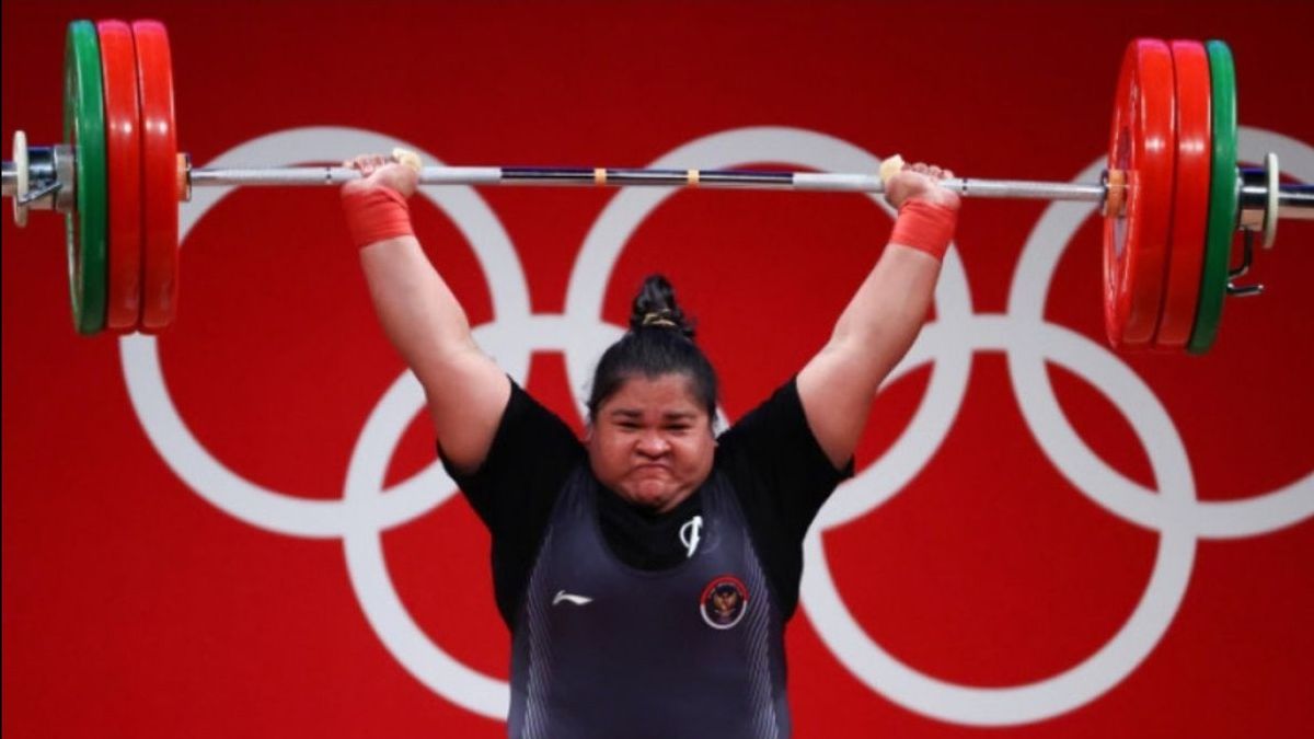 L’athlète d’haltérophilie Putri, Nurul Akmal, est prête à donner sa meilleure performance aux Jeux olympiques de Paris de 2024