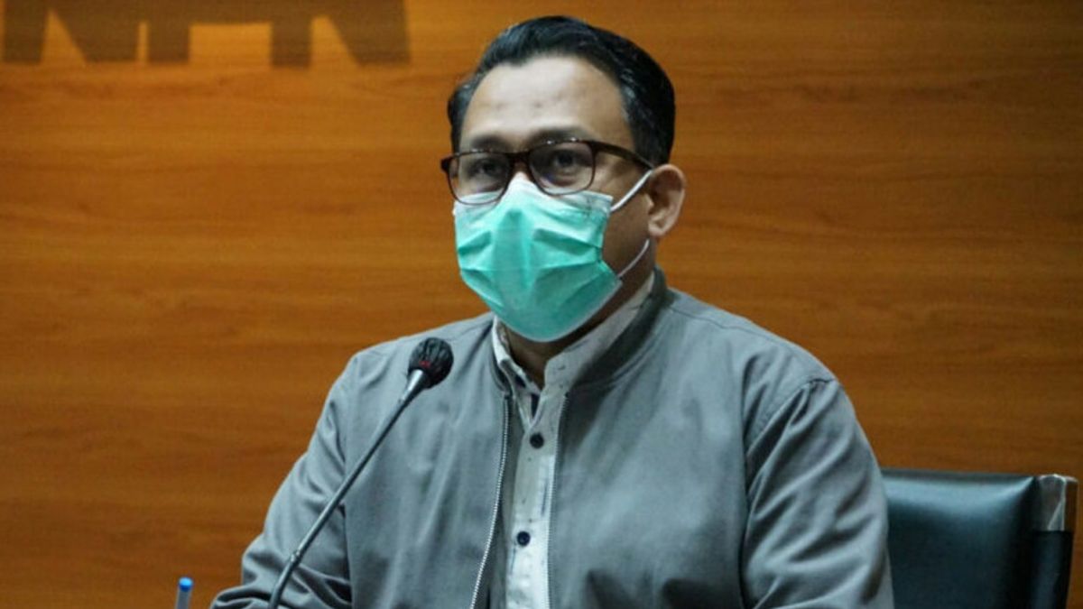 KPK Searches For Dodi Reza Alex Noerdin's Wife About Husband's Income And Evidence