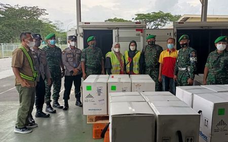 Percepatan Vaksinasi COVID-19, Vaksin Pfizer Tiba di Lombok