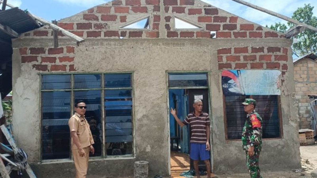 Puting Beliung Terjang Kupang NTT, 1 名严重受损房屋