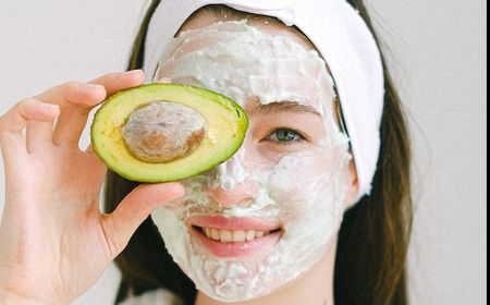 Selain Skincare, Rajin Konsumsi Buah-buahan Juga Bisa Bikin Kulit Glowing