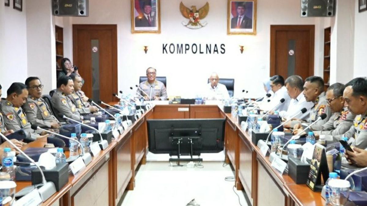 Irwasum Polri Audiensi dengan Kompolnas Bahas Penguatan Pengawasan Personel Polisi