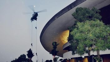 Satgultor TNI Berhasil Rebut Gedung DPR RI dari Teroris