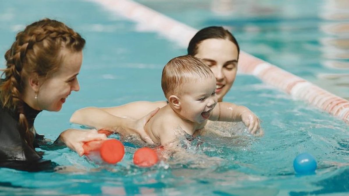 The Right Time To Teach Children Swimming