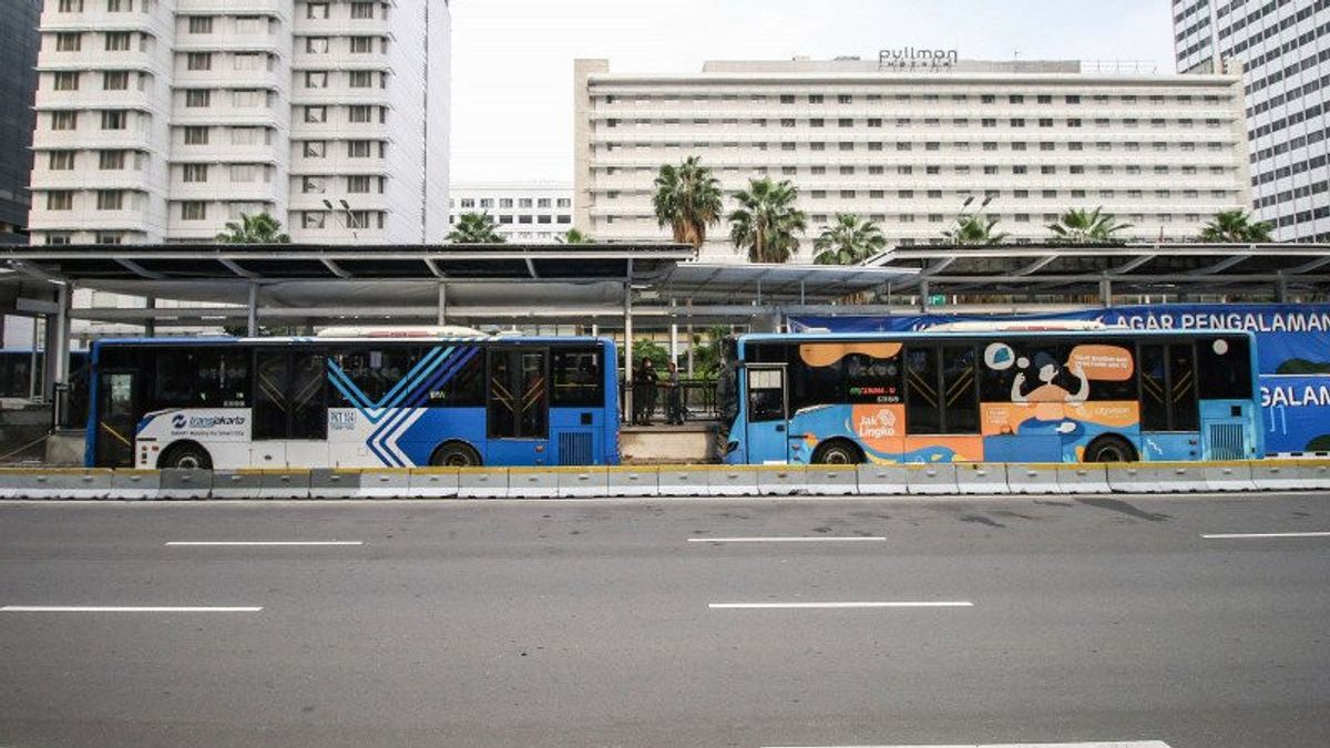 Bus Transjakarta Sering Kecelakaan, Wagub Minta Operator Pastikan Sopir yang Direkrut Berkompeten