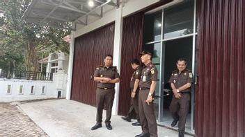 西苏门答腊检察官办公室支持对西帕萨曼地区医院腐败嫌疑人资产的调查