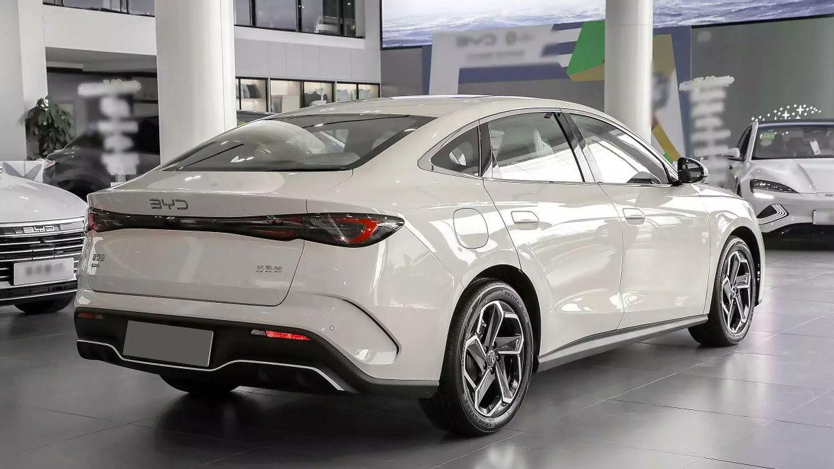 BYD Segera Luncurkan Seal 06 DM-i di Inggris