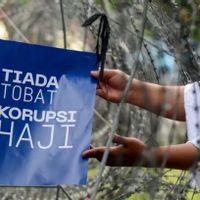 Paradoks Indonesia: Negara Paling Religius tapi Gemar Korupsi