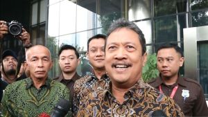 Lapor ke DPR, Menteri Trenggono Sebut KKP Gagalkan Penyelundupan BBL Senilai Rp278,6 Miliar