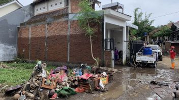 大雨と強風、マラン市の18ポイントが浸水