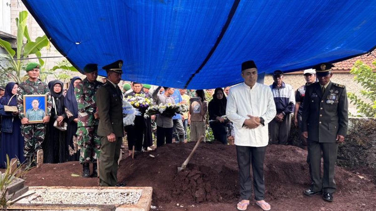 TNI Members Become Victims Of Ammunition Explosions In Garut Buried In Bandung, Family Admits They Are Still Shocked