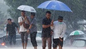 BMKG Forecasts Cloudy And Rainy Weather On Weekends