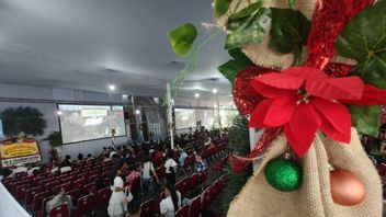 災害の影にクリスマスと新年