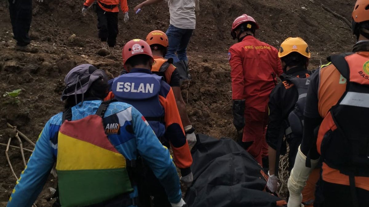 Un garçon de 3 ans noyé dans le Kali Krukut Depok, retrouvé dans le Kali Cengkareng