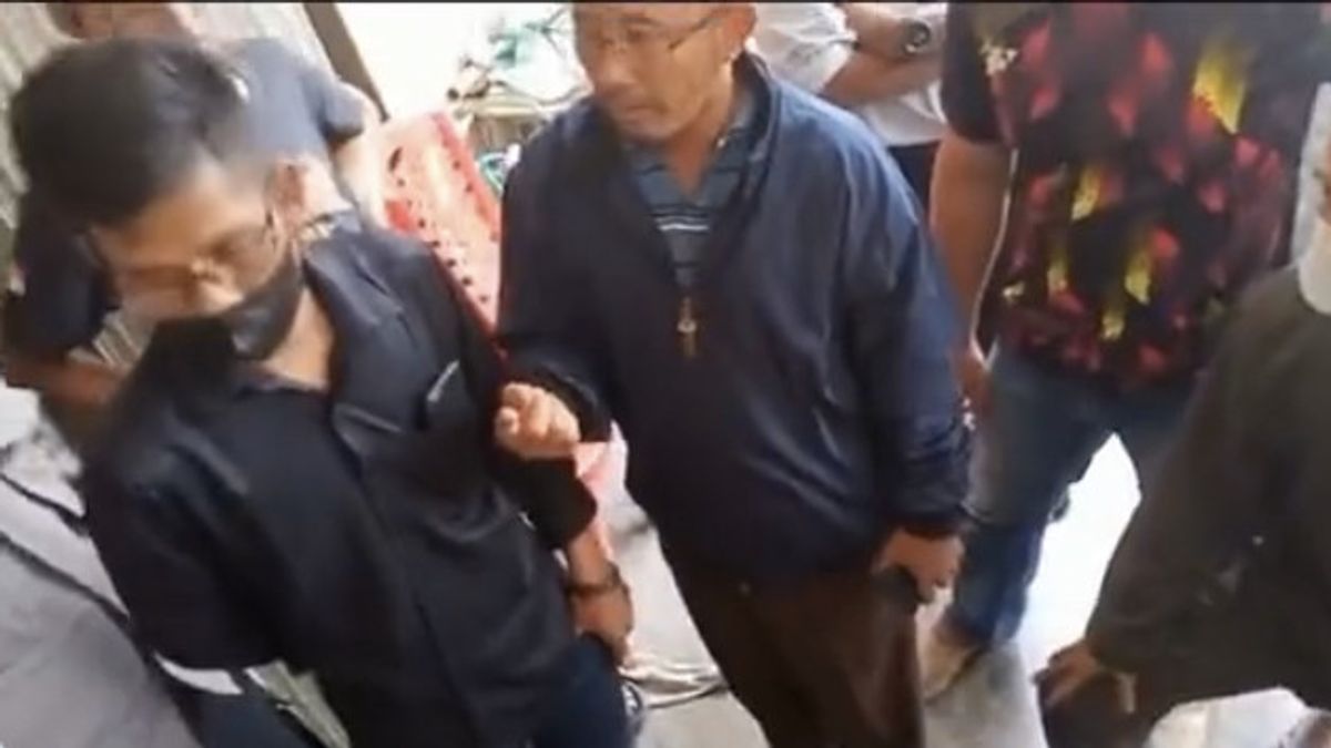 Viral Pria Berpeci Hitam Larang Ibadah Nonmuslim di Cileungsi, Polisi: Video Lama, Sudah <i>Clear</i>