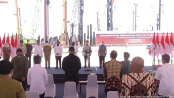 Inaugurating The Gresik Smelter Construction, Jokowi Hopes It Will Attract Investors To East Java