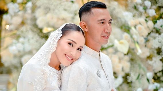 美丽的太阳穴梅雷卡,5章 阿玉婷婷订婚肖像