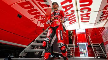 Jorge Lorenzo Supports Francesco Bagnaia to Rise