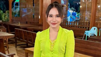 Difitnah Operasi Plastik Gagal, Rossa Terganggu Secara Psikis: 
