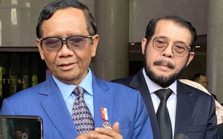 Mahfud MD Persilakan KPK Sikapi Desakan Firli Bahuri Mundur Buntut Dugaan Pemerasan SYL