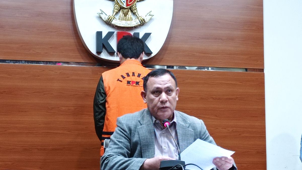 DPR-Golkar副议长阿齐斯·西亚姆苏丁的31亿美元，与KPK腐败案件的处理有关