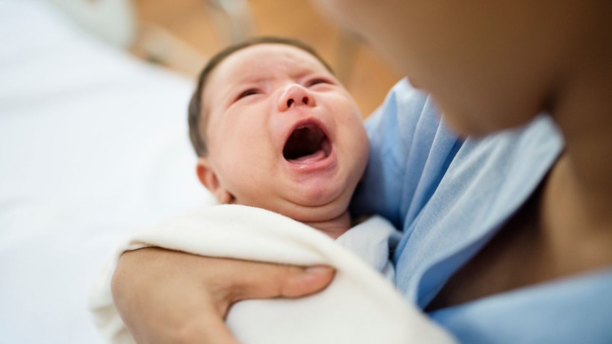 Cara Mengatasi Perut Kembung pada Bayi Beserta Panduan Lengkapnya