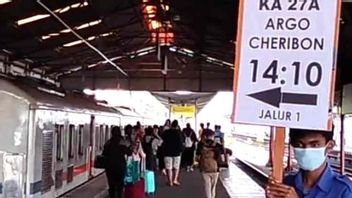 Lebaran H+5, 8.000 Penumpang Kereta Api dari Cirebon Menuju Jakarta
