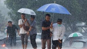 Sebagian Besar Kota di Indonesia Berpotensi Hujan Ringan Hari Ini