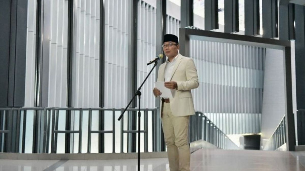 Ridwan Kamil Exhorte Les Résidents à Ne Pas S’inquiéter De La Variante Omicron