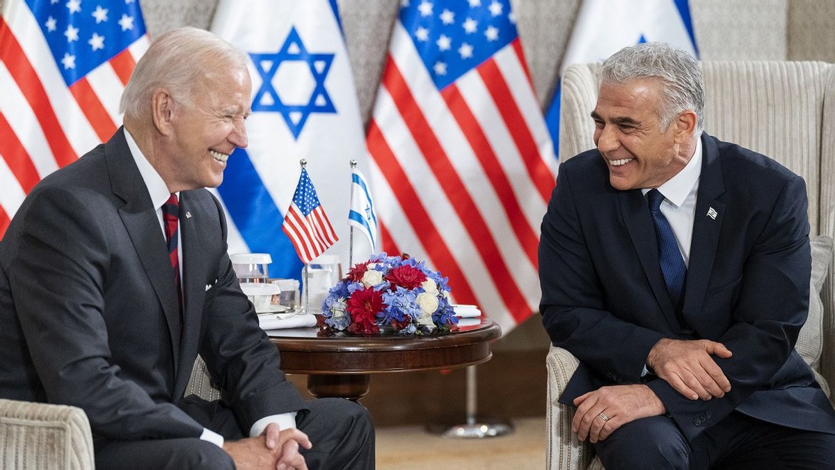 拜登总统和拉皮德总理同意，美国与以色列联合起来防止伊朗拥有核武器