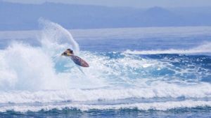 Sandiaga Uno Sebut Ajang World Surfing League di Banyuwangi Bakal Dongkrak Citra Pariwisata Indonesia