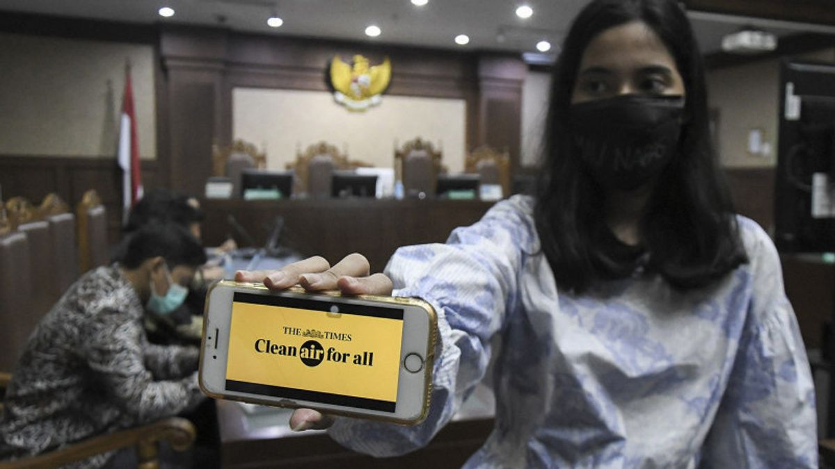 Jokowi, Siti Nurbaya, Tito Karnavian, Budi Gunadi And Anies Baswedan Sentenced To Against The Law On Air Pollution