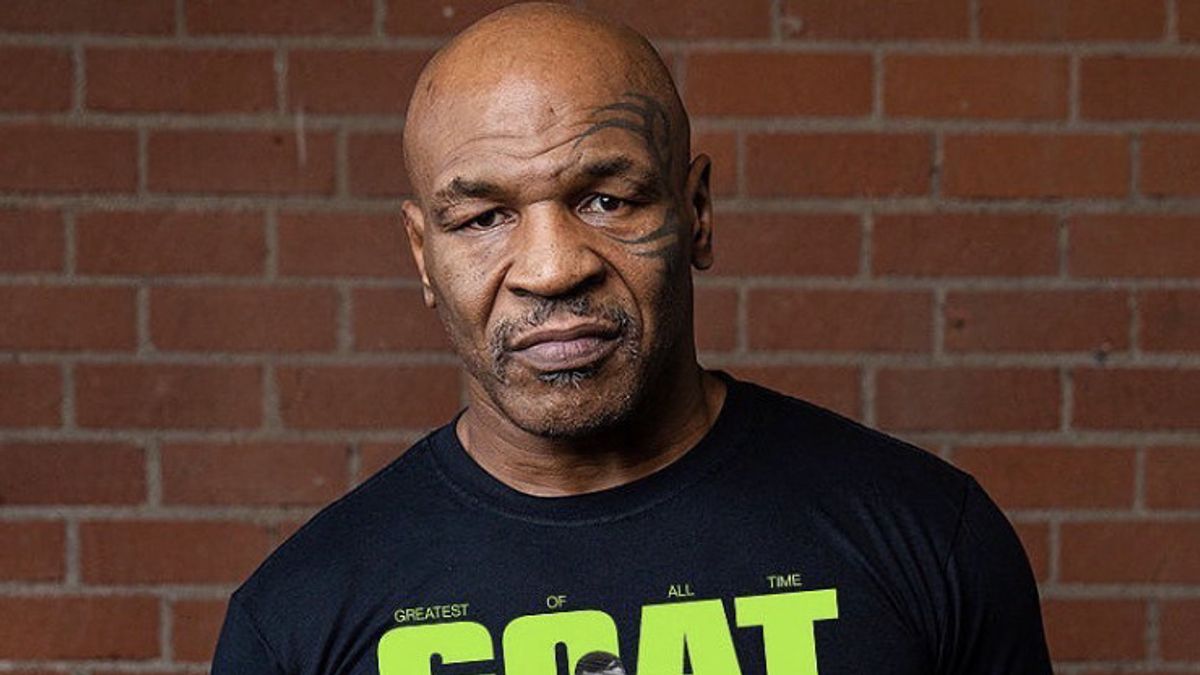 Pukul "KO" Penumpang di Pesawat, Mike Tyson Sempat Diamankan Polisi?