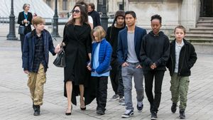 Metode <i>Parenting</i> Unik Angelina Jolie untuk Keenam Anaknya
