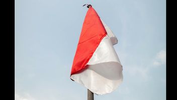 Les Mères Virales Coupent Les Drapeaux Rouge Et Blanc à Sumedang, 3 Personnes Intensivement Examinées