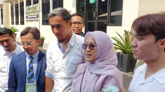 Karir Gunawan Dwi Cahyo Tak Jelas, Okie Agustina Minta Hak Asuh Anak di Gugatan Cerai